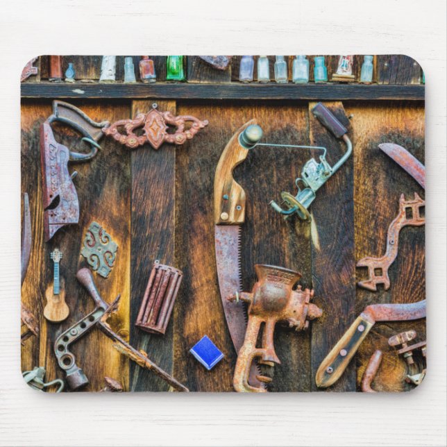 Mousepad Coleção antiga na parede (Frente)