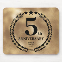 Comemorativo do 5 de Negócios Dourado