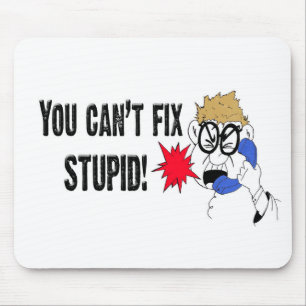 Mousepad Comerciante gritando ao telefone