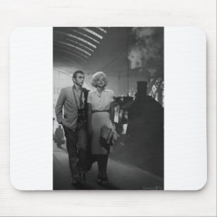 Mousepad CON19BWD3 que diz Farewell.tif