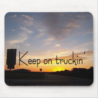 Mousepad Continue a Todo Vapor