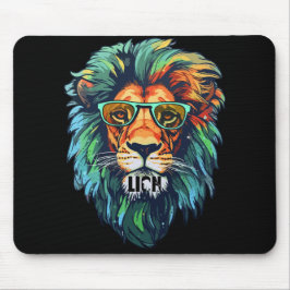 Mousepad Cool King – Leão Colorido com Design de Óculos de