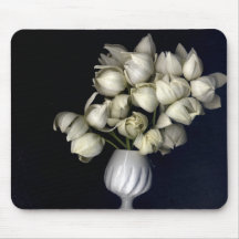 "Coração branco em preto"