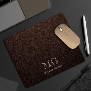Mousepad Couro Falso Marrom Escuro Inicial Ouro