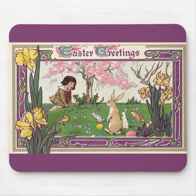 Mousepad Criança Antiga em uma Caça aos Ovos de Páscoa com  (Frente)