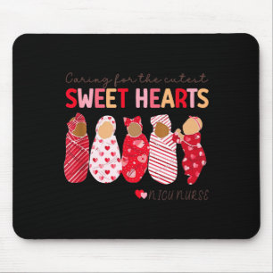 Mousepad Cuidando dos Queridinhos Mais Fofos Enfermeira Nic