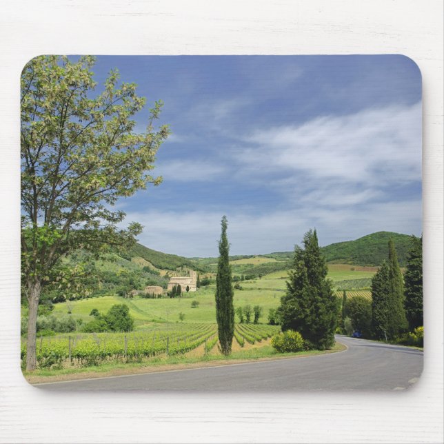 Mousepad Curvagem por estrada nacional entre ciprestes (Frente)
