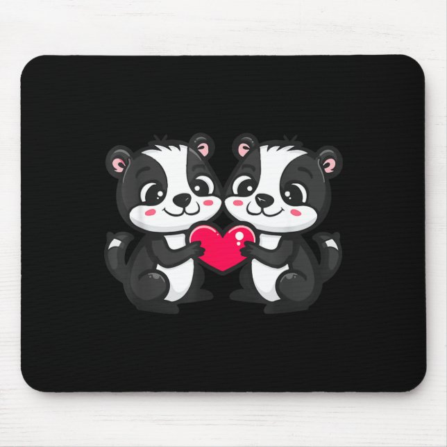 Mousepad Cute Skunk In Love Couple Heart _ Valentines Day  (Frente)