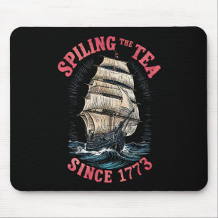 Mousepad Derramando o Chá Desde 1773 4 de Julho