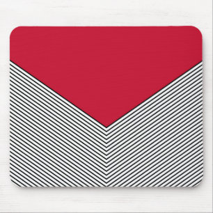 Mousepad Design e triângulo vermelho, preto e branco
