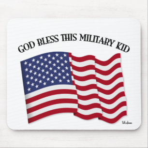 Mousepad DEUS ABENÇOE ESTA CRIANÇA MILITAR com bandeira dos