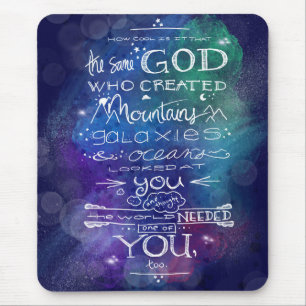 Mousepad Deus galáxia cita a astronomia como presente cris