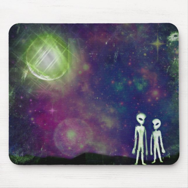 Mousepad Devemos nós invadir ou não? (Frente)