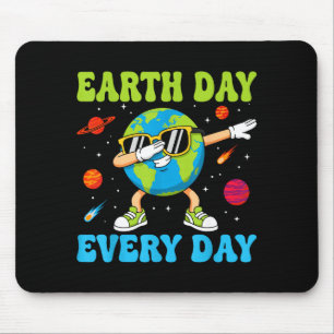 Mousepad Dia da terra todos os dias engraçados dabbing terr