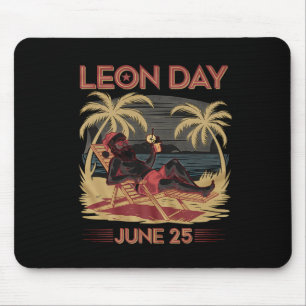 Mousepad Dia Leon 25 Papais noeis Praia 6 Meses Até o Natal