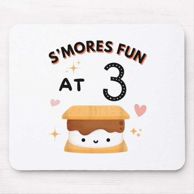 Mousepad Diversão de Smores Acampamento Aniversário 3 Anos  (Frente)