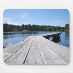 Mousepad Diyll Summer num fiorde sueco solitário