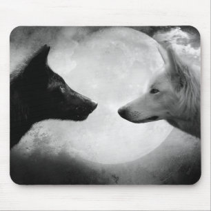 Mousepad Dois lobos se encarando