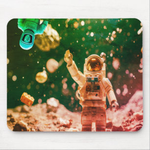 Mousepad Dois meninos extraterrestres longe, muito longe no