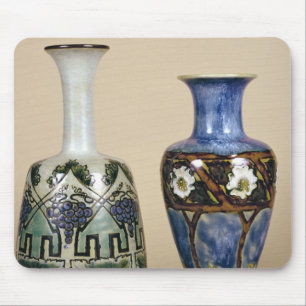 Mousepad Dois vasos de Doulton por Eliza Simmance, c.1880