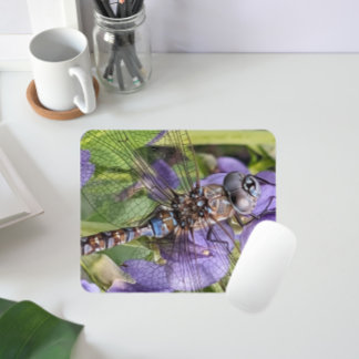 Mousepad Dragonfly Darner de olhos azuis na Flor