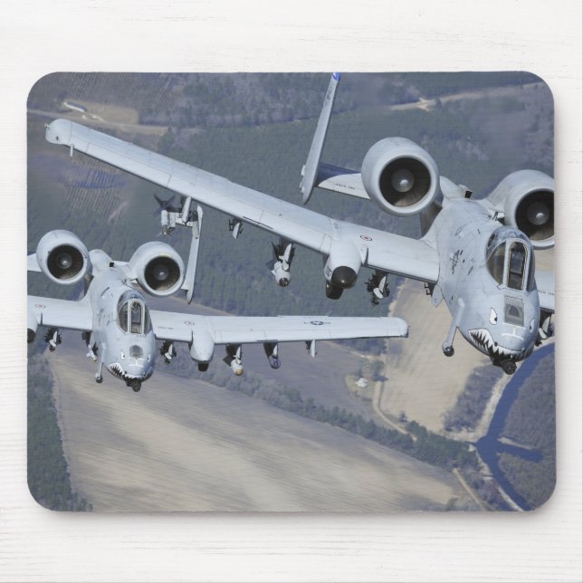 Mousepad Duas aeronaves A-10C Thunderbolt II voam em format (Frente)