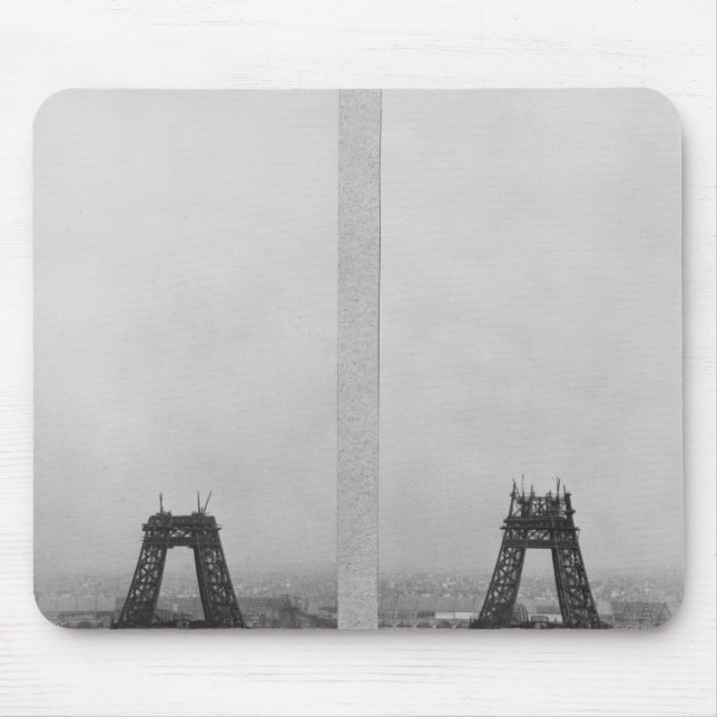 Mousepad Duas ideias da construção do Eiffel (Frente)
