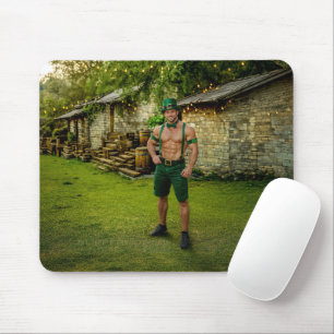 Mousepad Duende festivo do Dia de São Patrício do SlipperyJ