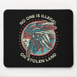 Mousepad É Ilegal No Protesto Anti-Trump Em Terra Roubada