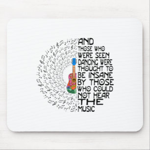 Mousepad E Pensava-Se Que Aqueles Que Eram Vistos A Dançar.