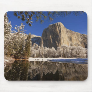 Mousepad El Capitan reflete no rio Merced em