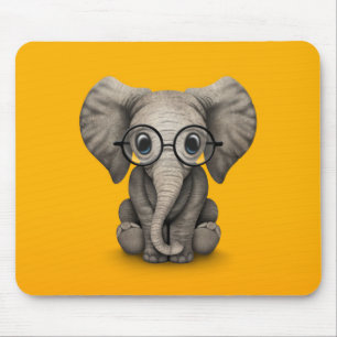 Mousepad Elefante bonito do bebê com amarelo dos vidros de