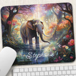 Mousepad Elefante Florestal Encantado Personalizado<br><div class="desc">Transforme seu espaço de trabalho em um santuário mágico com esse mouse pad personalizado com um elefante encantador em meio a uma floresta mística. O gentil gigante, enfeitado com detalhes intrincados e cercado por uma flora vibrante, cria uma cena cativante, inspiradora criatividade e maravilha. Torne-o verdadeiramente seu adicionando seu nome...</div>