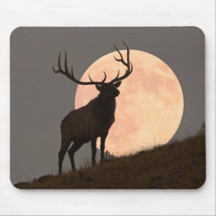 Mousepad Elevação majestosa dos alces e da Lua cheia de