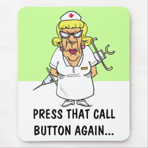 Mousepad enfermeira zangada cansada de pressionar o botão 