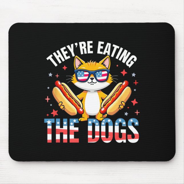 Mousepad Engraçados Estão Comendo Os Cães Os Gatos (Frente)