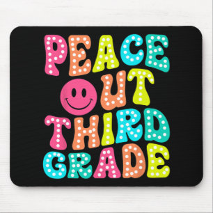 Mousepad Ensino do 3º ano de aulas no último dia do ensino