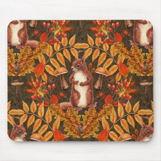 Mousepad Esquilo de outono em castanho escuro (Frente)