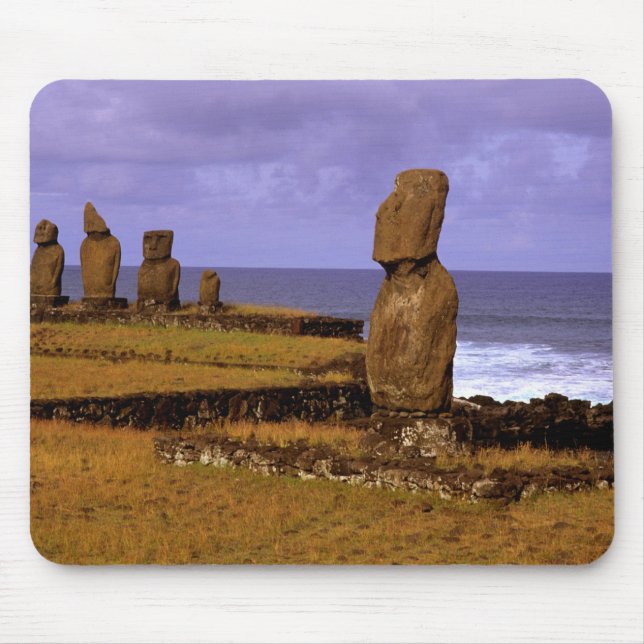 Mousepad Estátua Moai da Plataforma Tahai Abstratos Páscoa (Frente)