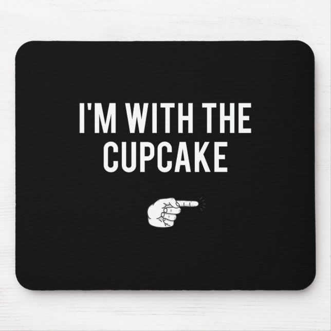 Mousepad Estou com o Cupcake de festas de Halloween. (Frente)