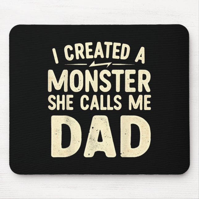 Mousepad Eu Criei Um Monstro Que Ela Me Chama De Pai (Frente)