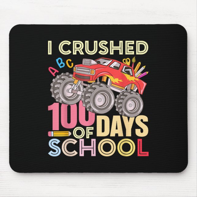 Mousepad Eu Esmagei 100 Dias De Escola Para Truque Monstro  (Frente)