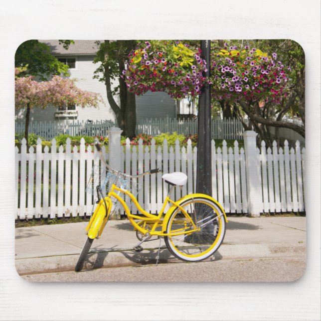 Mousepad EUA, Michigan, Ilha Mackinac. Bike Amarelo (Frente)