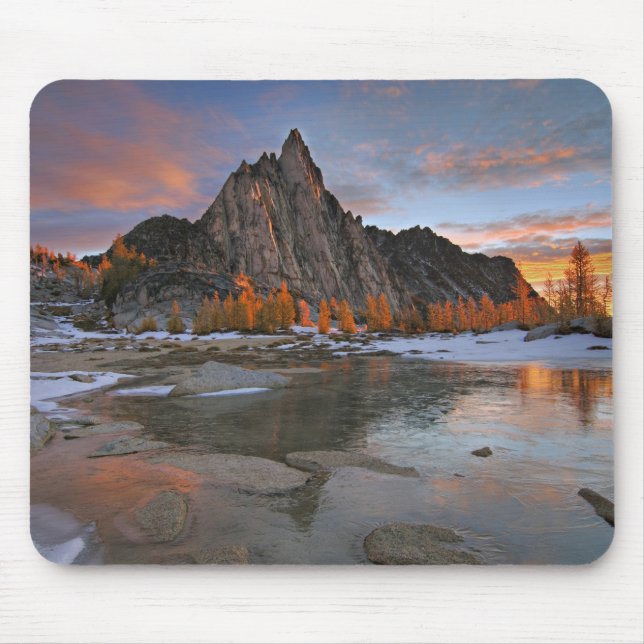 Mousepad EUA, Washington, Montanhas Cascade. Prusik (Frente)