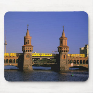 Mousepad Europa, Alemanha, Berlim. Kreuzberg, Oberbaum
