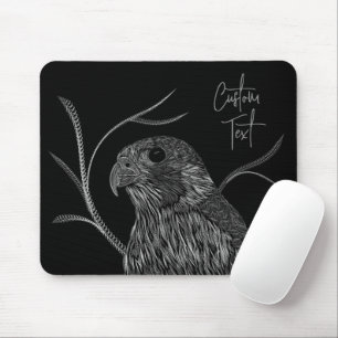 Mousepad Falcão Peregrino em Ramais de Árvore com Escrita M