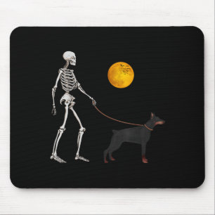 Mousepad Fantasias de Halloween do Cão Esqueleto Doberman