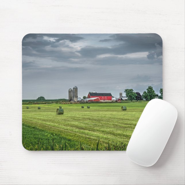 Mousepad Fazendas | Red Barn & Silo em Primavera (Com mouse)