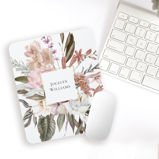 Mousepad Feminina russa Aquarela Floral (Personalize with your name for a beautifully feminine mouse pad.)
