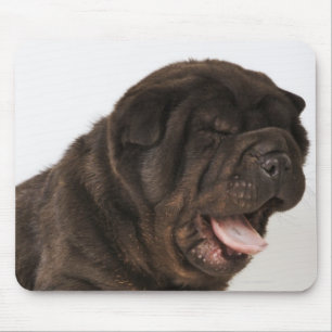 Mousepad Filhote de cachorro que boceja, tiro de Shar Pei
